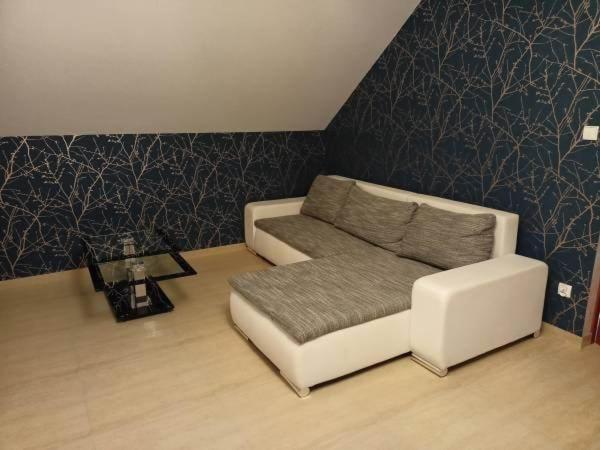 Slowikowy Zakatek Apartment Meszna
